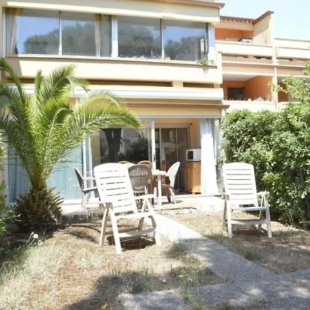 Cap D'agde, 3 Pieces, 5 Personnes - Fr-1-249-299 * Agde